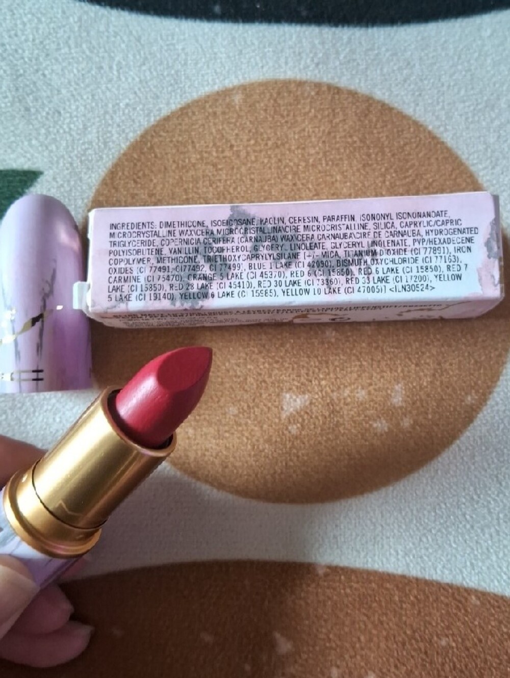 MAC Lipstick, Special Pink & Gold Marble Edition. Ruby Woo - Picture 5 of 5